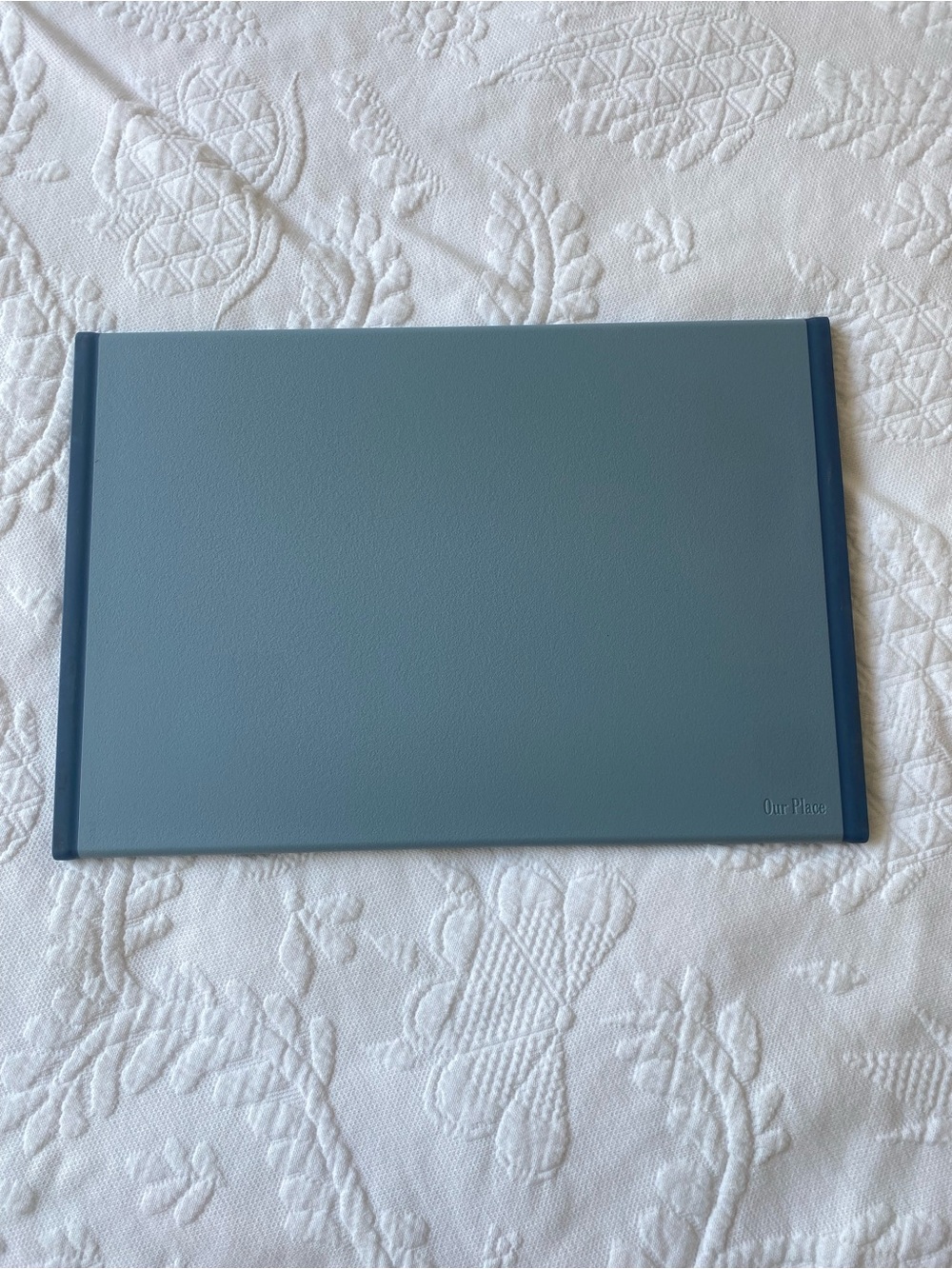 Our Place Blue Cutting Board in Excellent Condition. Perfect for Cutting Protein